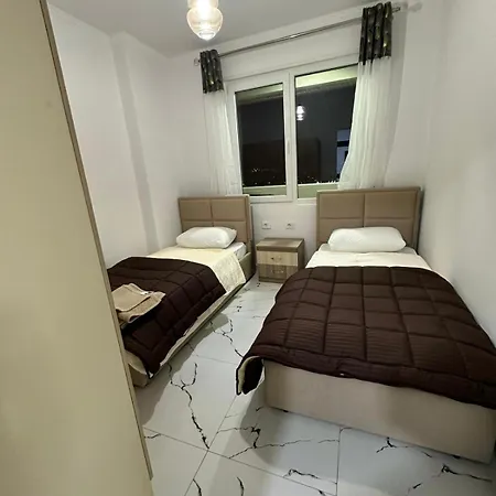 Golden Bliss 2 * Tirana